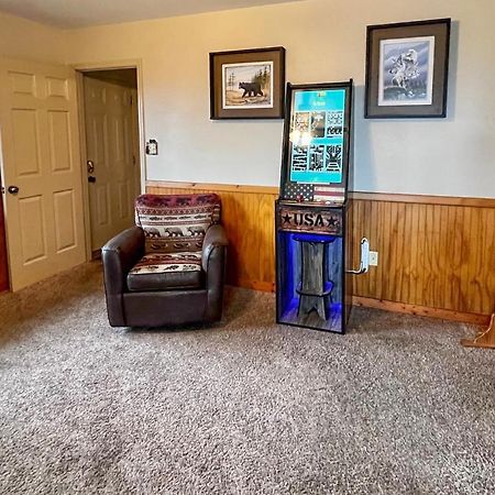 Smoky Mountain Retreat With Hot Tub, Arcade Games Pigeon Forge Exterior foto