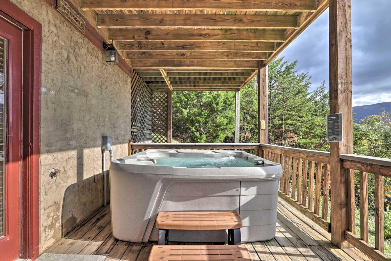 Smoky Mountain Retreat With Hot Tub, Arcade Games Pigeon Forge Exterior foto
