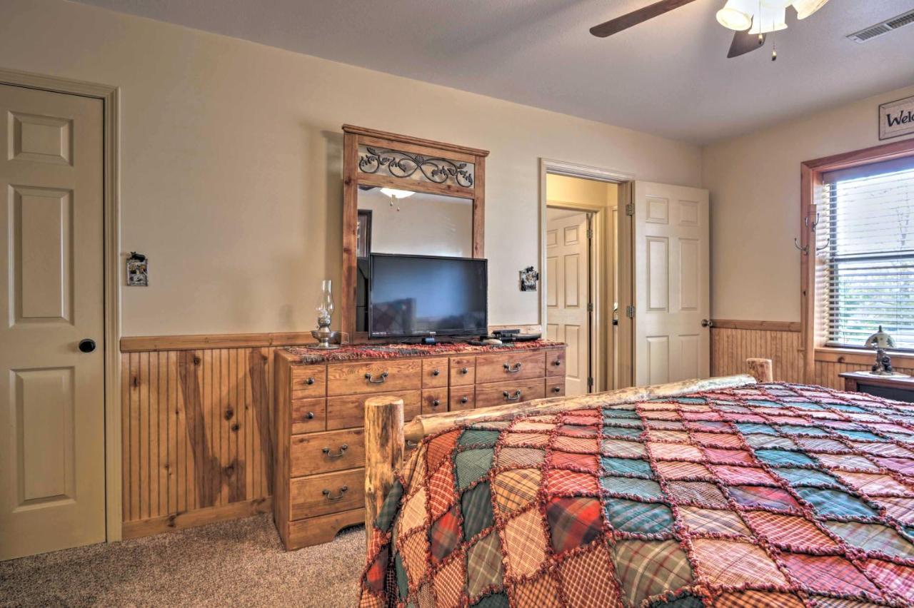Smoky Mountain Retreat With Hot Tub, Arcade Games Pigeon Forge Exterior foto