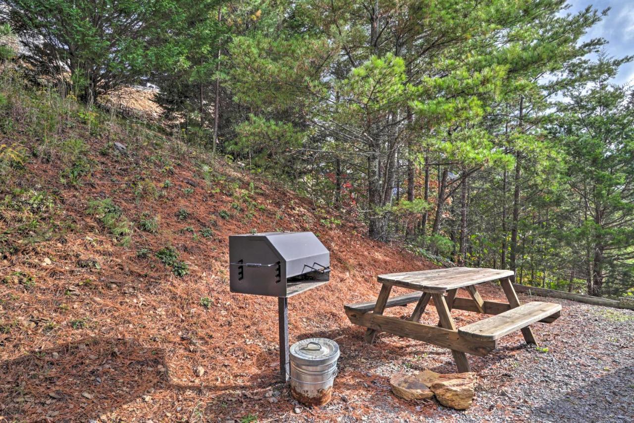 Smoky Mountain Retreat With Hot Tub, Arcade Games Pigeon Forge Exterior foto