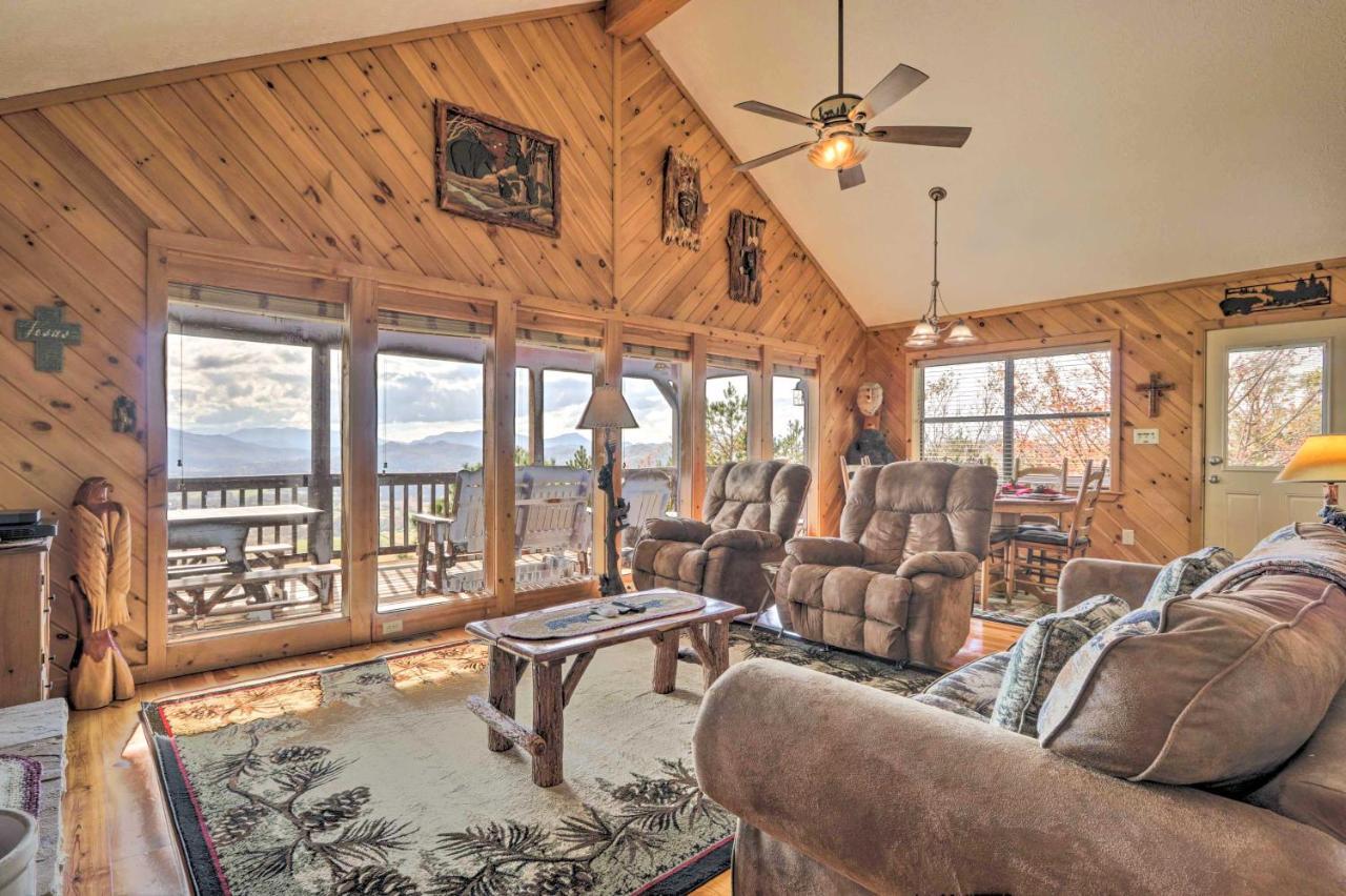 Smoky Mountain Retreat With Hot Tub, Arcade Games Pigeon Forge Exterior foto