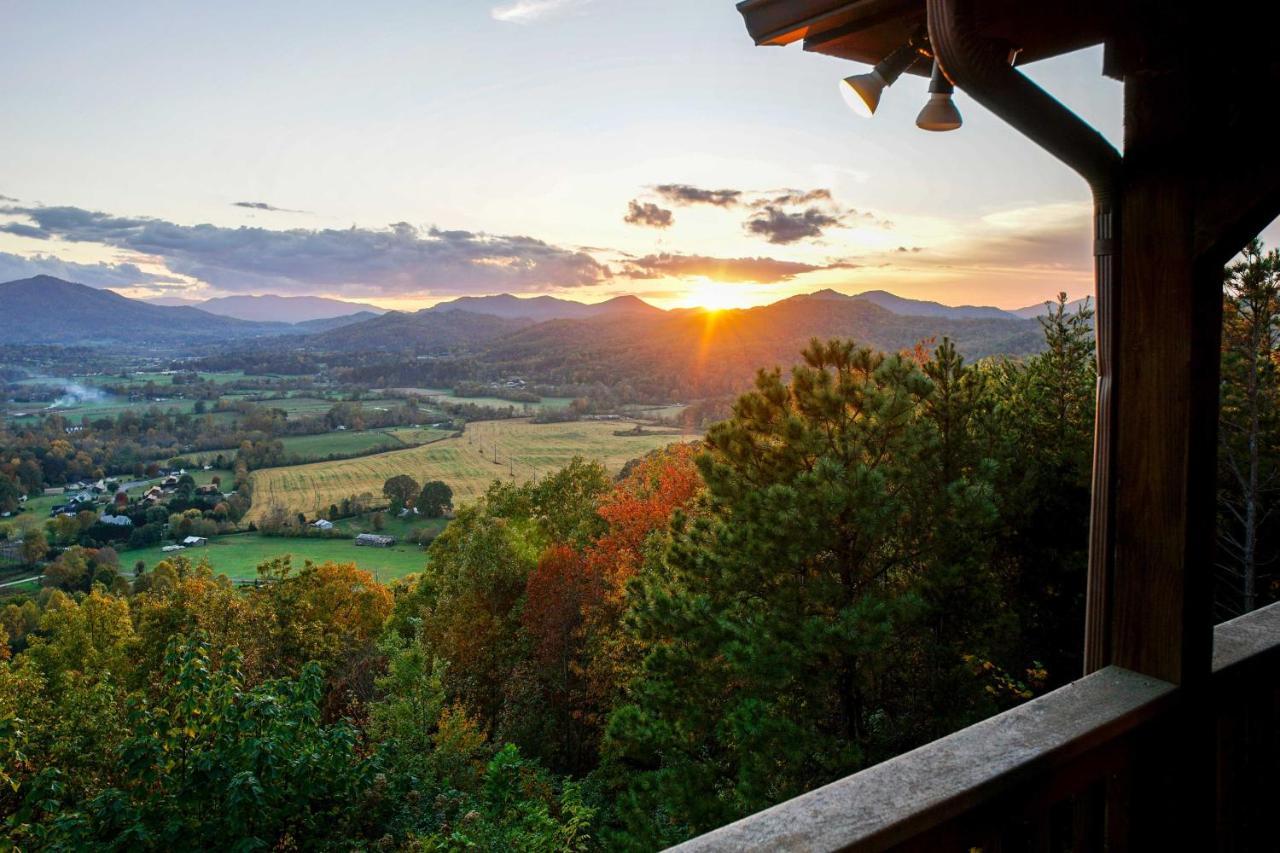 Smoky Mountain Retreat With Hot Tub, Arcade Games Pigeon Forge Exterior foto